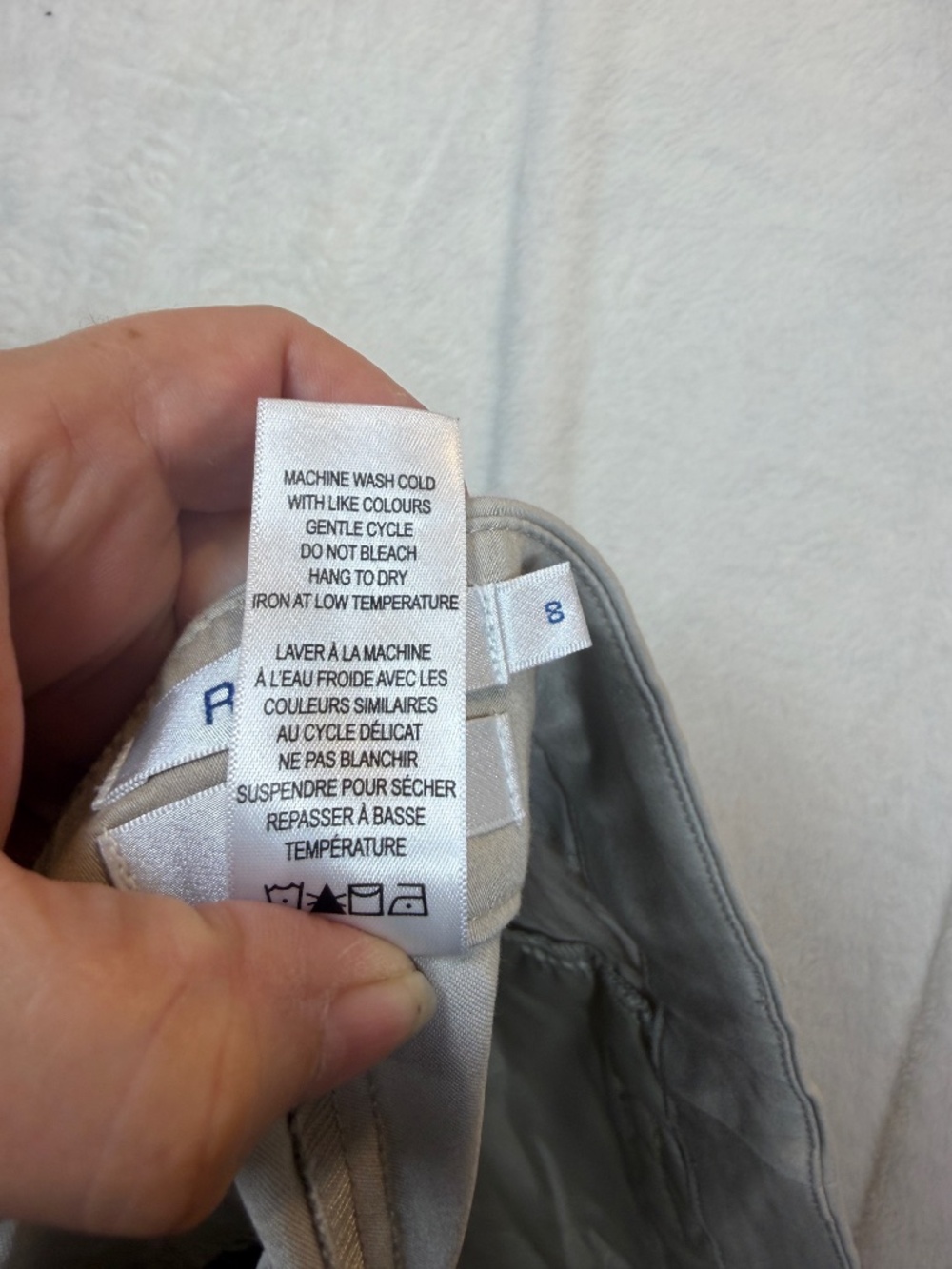 Ricki's Capri Pants Womens Size 8 Beige Stretch Hiking Coastal Golf Academia - Picture 3 of 8